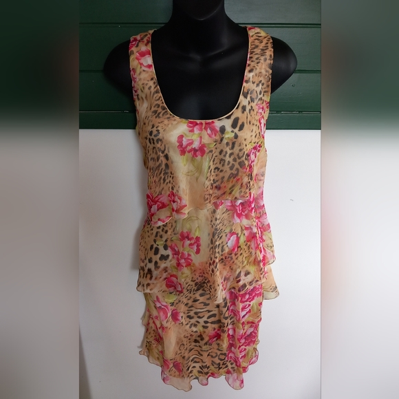 Ladies summer dress. All proceeds to charity - Picture 1 of 3